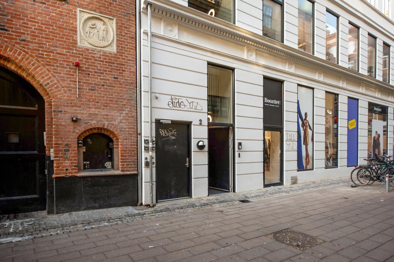 Apartment Sanders Leaves - Precious Two-bedroom Penthouse In Downtown Copenhagen